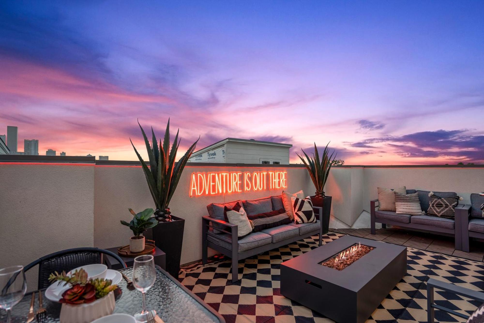 Luxury Downtown Getaway With Breathtaking Views Villa ฮูสตัน ภายนอก รูปภาพ